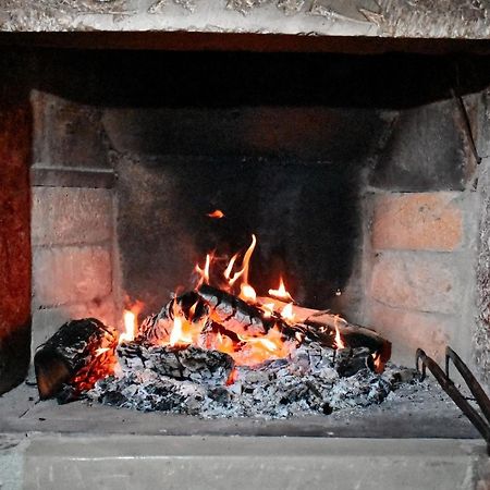 Lodges Veis Kamenice Екстер'єр фото
