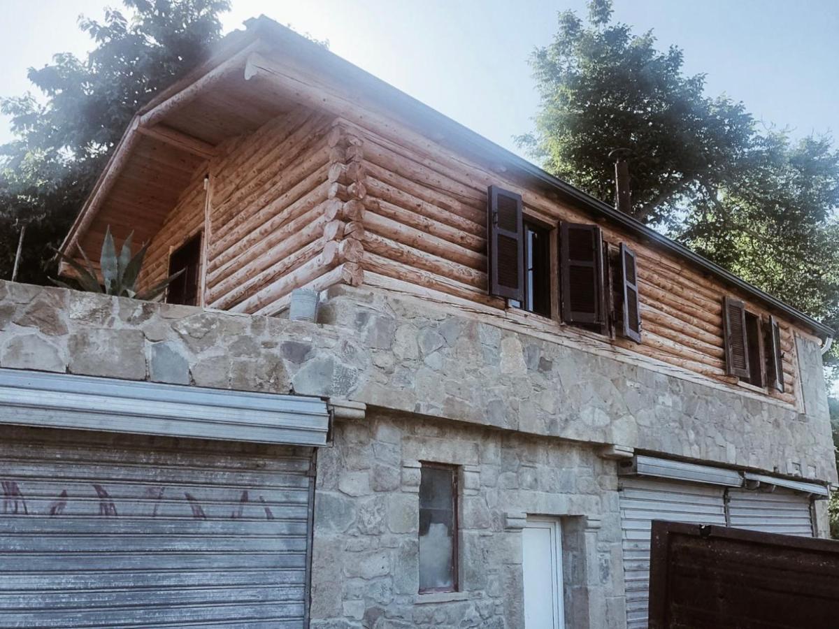 Lodges Veis Kamenice Екстер'єр фото