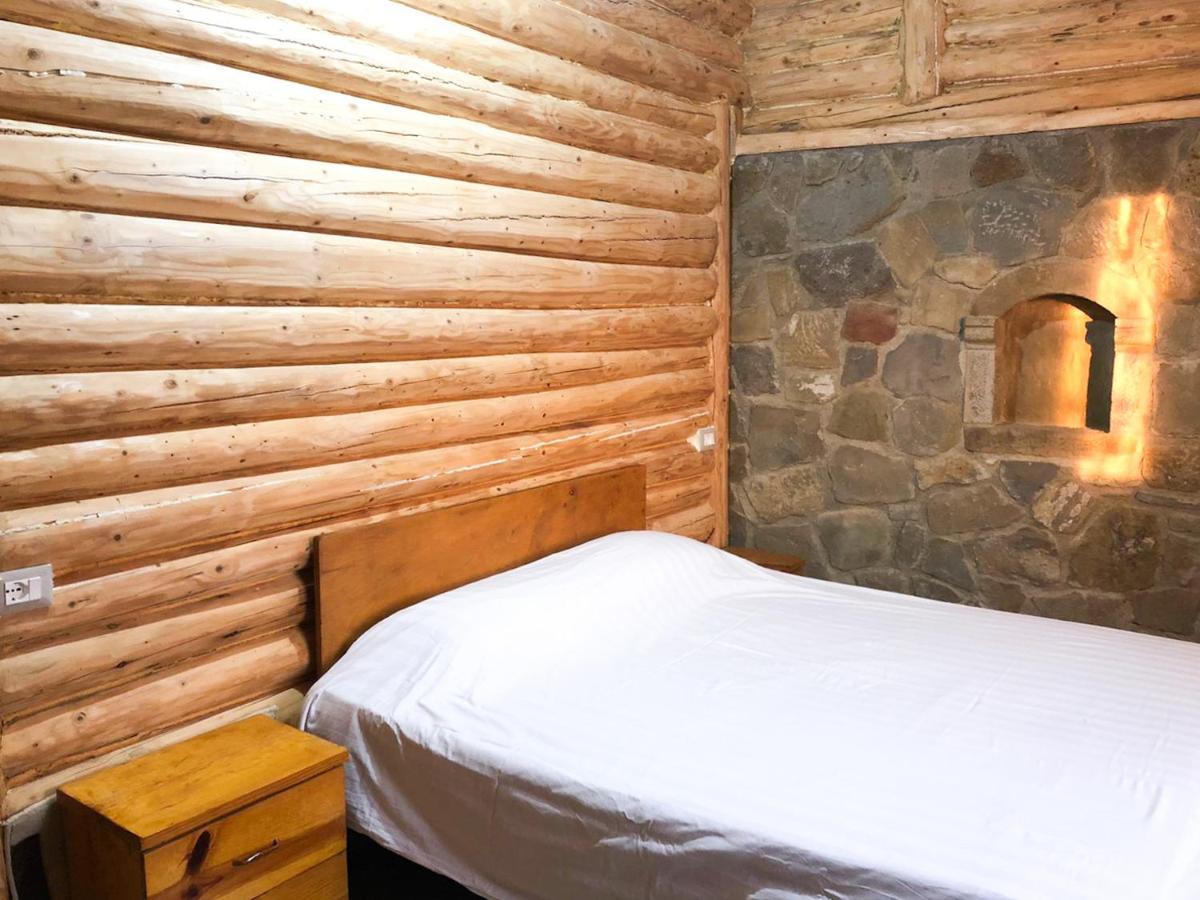 Lodges Veis Kamenice Екстер'єр фото