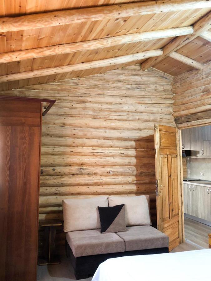 Lodges Veis Kamenice Екстер'єр фото