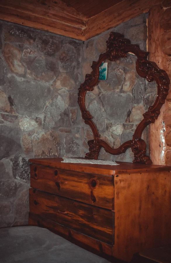 Lodges Veis Kamenice Екстер'єр фото