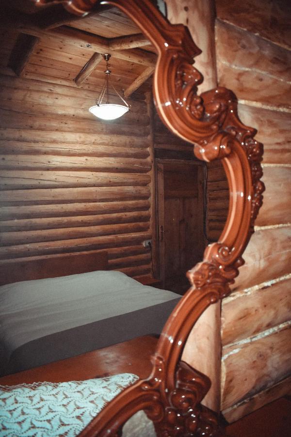 Lodges Veis Kamenice Екстер'єр фото